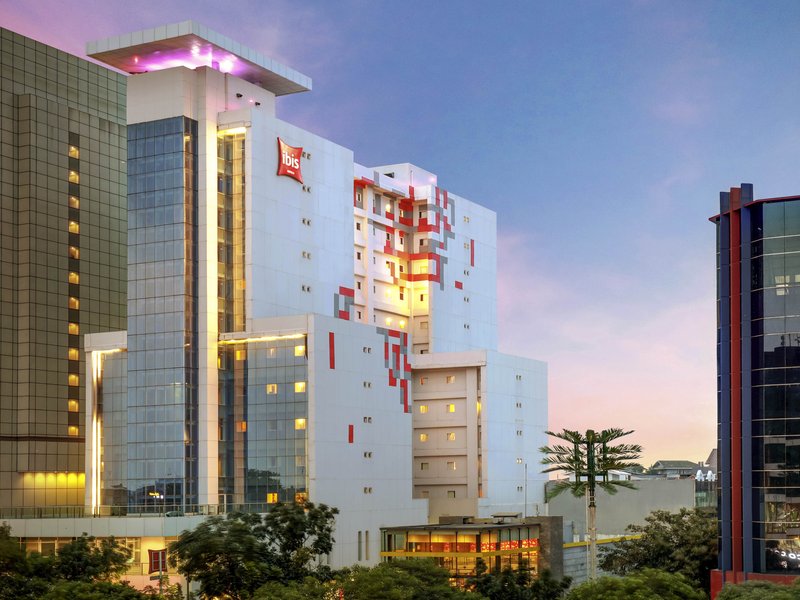 ibis jakarta harmoni