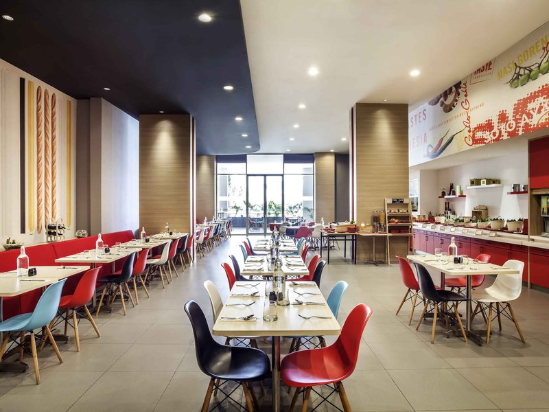 ibis jakarta harmoni