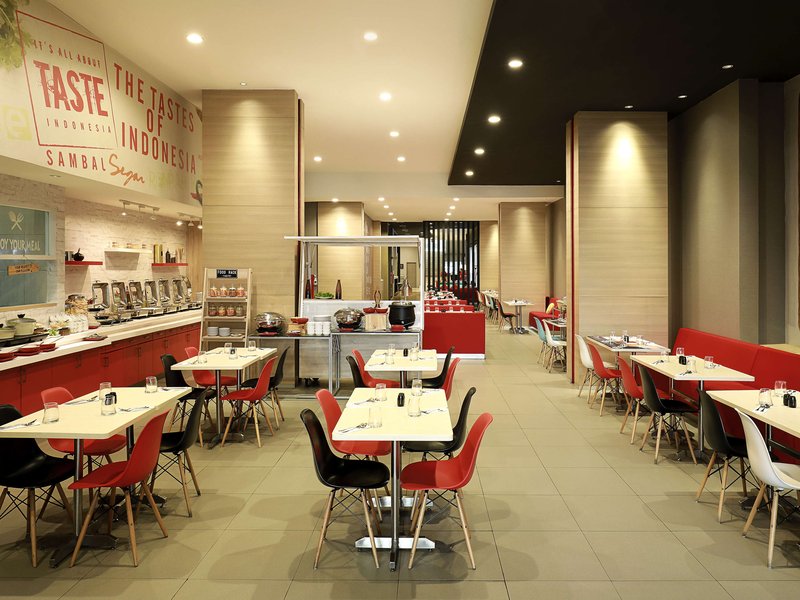 ibis jakarta harmoni
