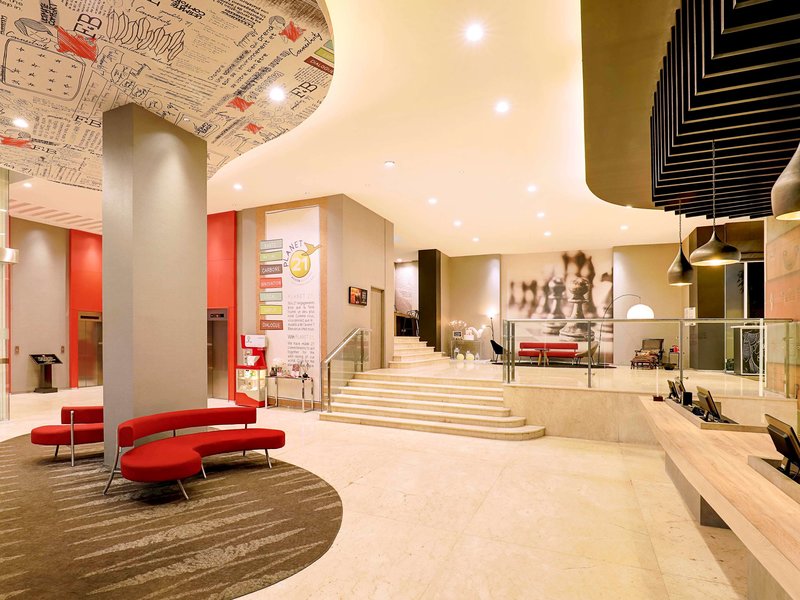 ibis jakarta harmoni