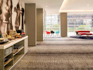 ibis jakarta harmoni