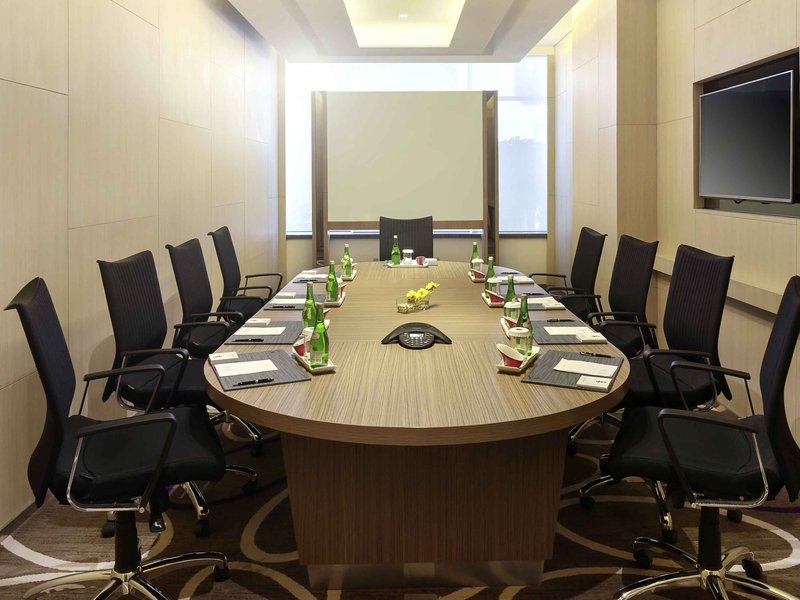 novotel makassar grand shayla