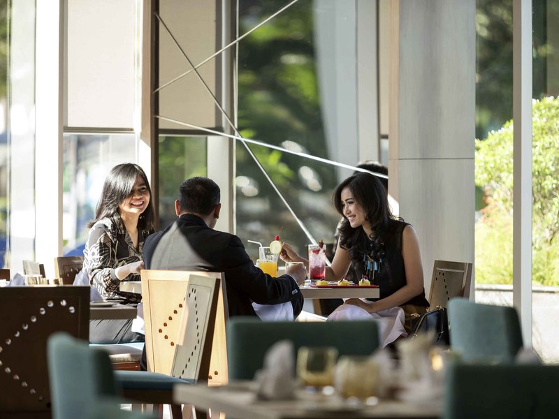 novotel makassar grand shayla