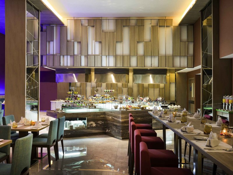 novotel makassar grand shayla