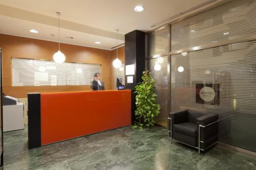 vertice apartamentos sevilla aljarafe