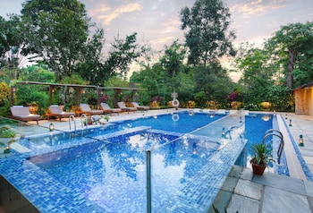 green mansions jungle resort
