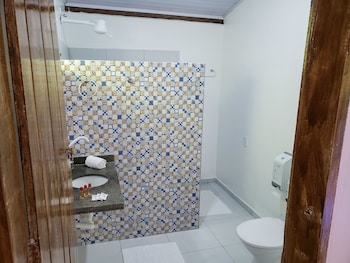 pousada tropical arraial