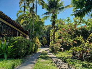 pousada tropical arraial