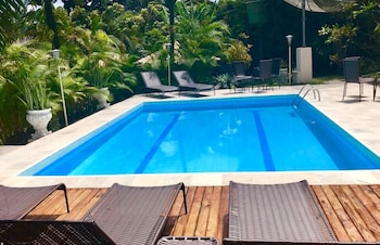 pousada tropical arraial