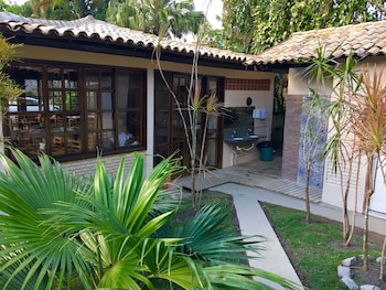 pousada tropical arraial