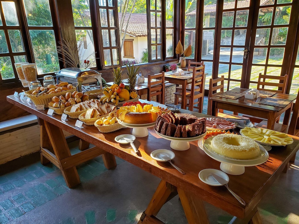 pousada tropical arraial