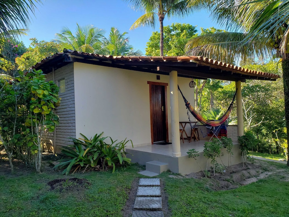 pousada tropical arraial