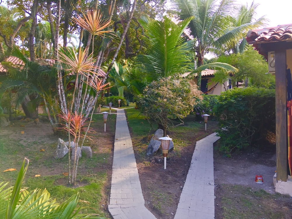 pousada tropical arraial