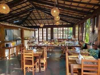 pousada tropical arraial