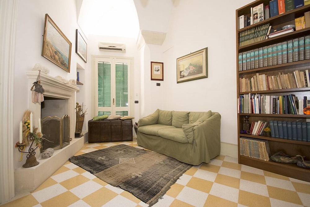palazzo rollo