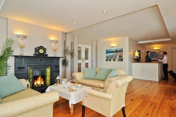 Dingle Harbour Lodge,Near Dingle Oceanworld Aquarium,3 star