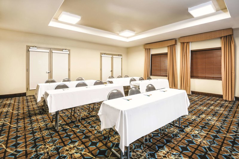 la quinta inn suites san antonio n stone oak