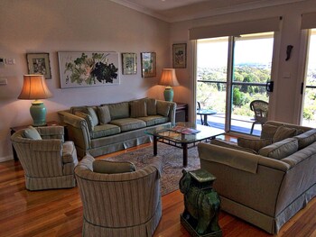 the mudgee homestead guesthouse