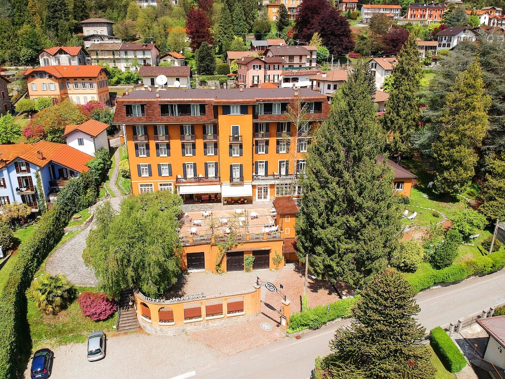hotel moderno