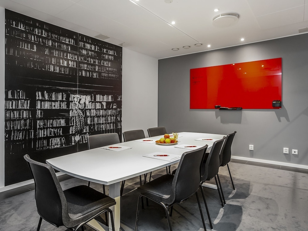 aiden by best western stockholm kista