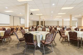 Country Inn & Suites By Radisson, Lincoln North Ho,Nebraska>>Lincoln,3 star