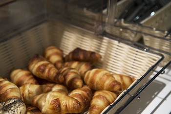 storm hotel by keahotels