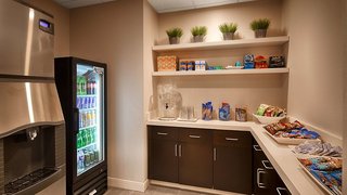 La Quinta Inn & Suites By Wyndham Tulsa Downtown/Route 66,Near Bok Center,3 star