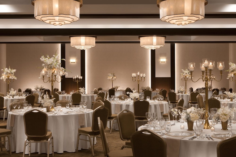 sheraton minneapolis downtown convention center