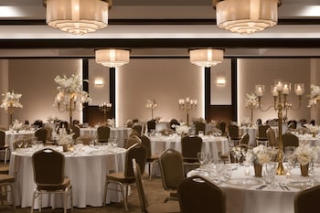 sheraton minneapolis downtown convention center