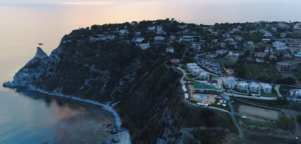 ricadi