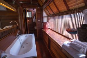 lala mukha tented resort khao yai