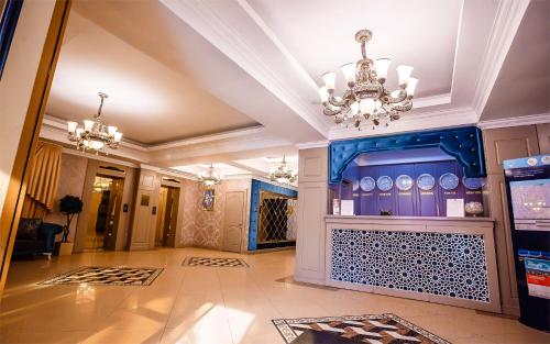 grand sapphire