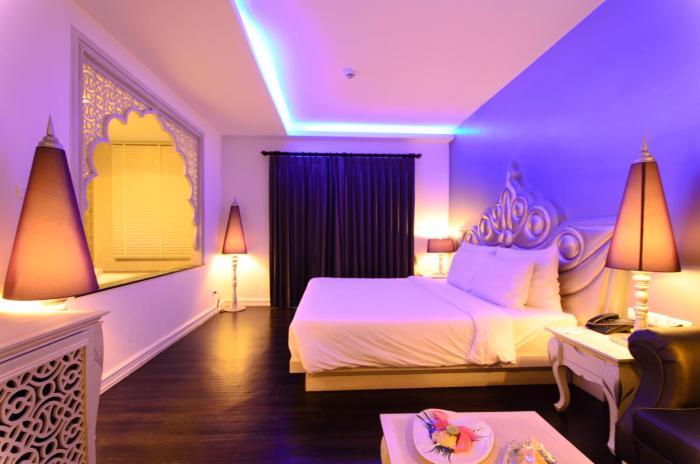 chillax resort
