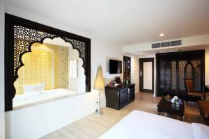 chillax resort