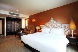 chillax resort