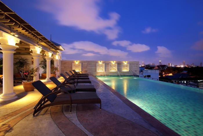chillax resort