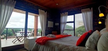 white shark guest house