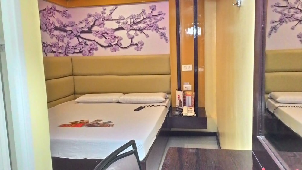 hotel sogo edsa trinoma