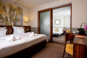 amber boutique hotels amber design