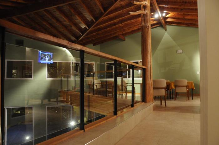 los robles apart and spa