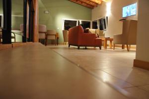 los robles apart and spa