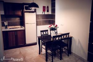 merfal hotel apartments al taawan