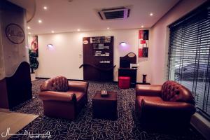 merfal hotel apartments al taawan
