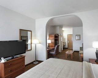 Quality Suites San Antonio,San Antonio>>Bexar County,2.5 star
