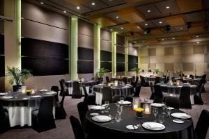 Voco Dubai, An Ihg Hotel,Plot 49 Sheikh Zayed Road,5 star