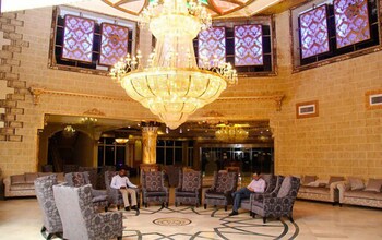 sandralia hotel