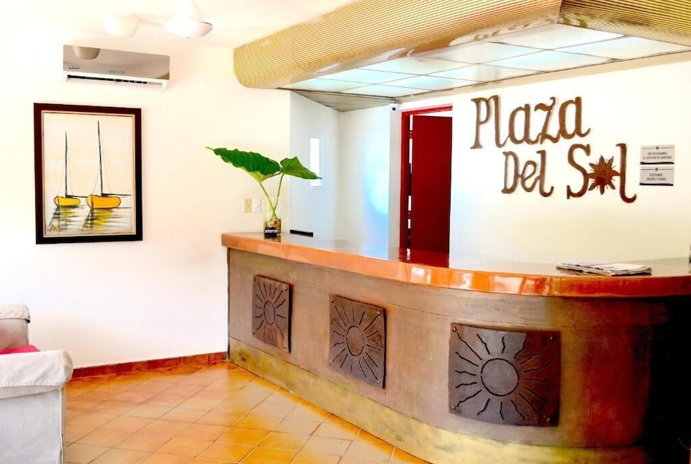 hotel plaza del sol