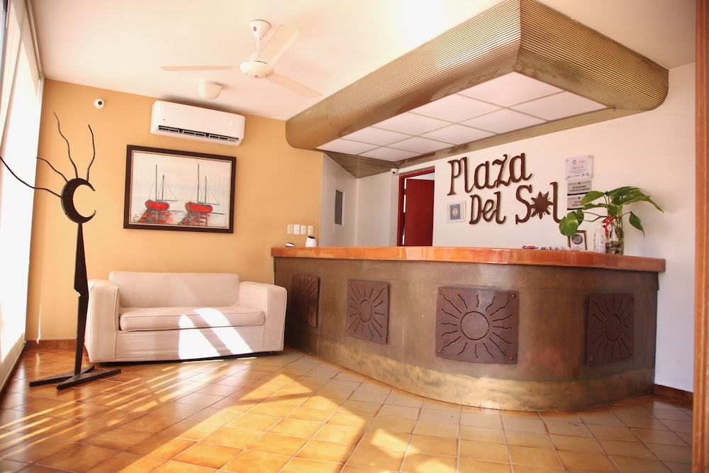 hotel plaza del sol