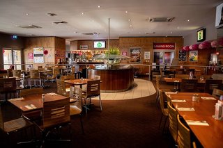 Hotel Settlers,Biloela>>Banana,3.5 star