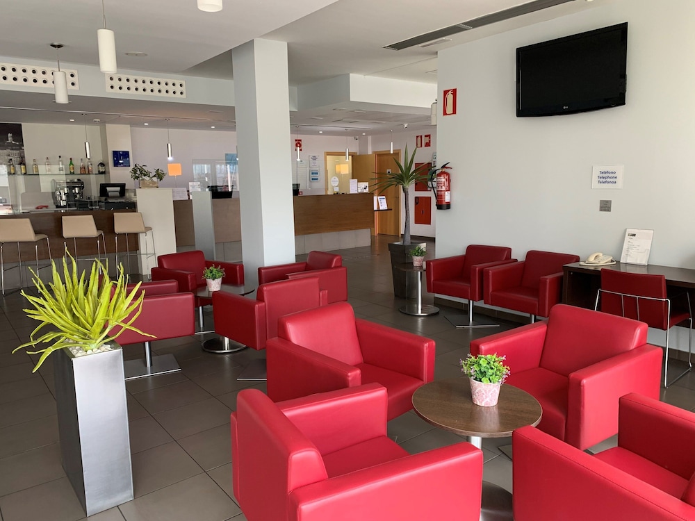 holiday inn express vitoria by ihg